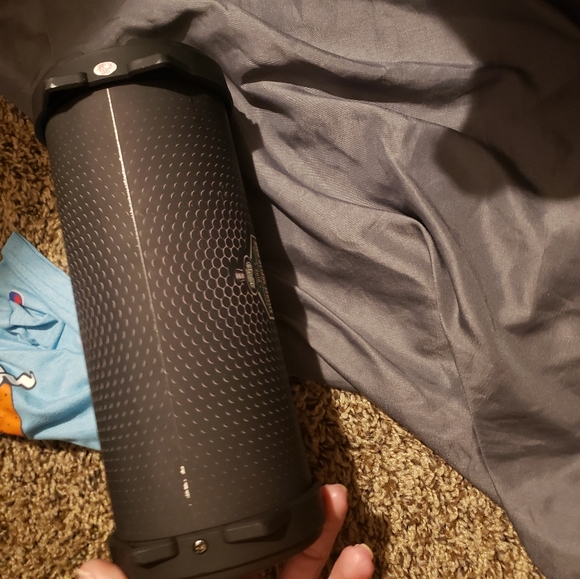 Bluetooth boombox - Picture 4 of 6